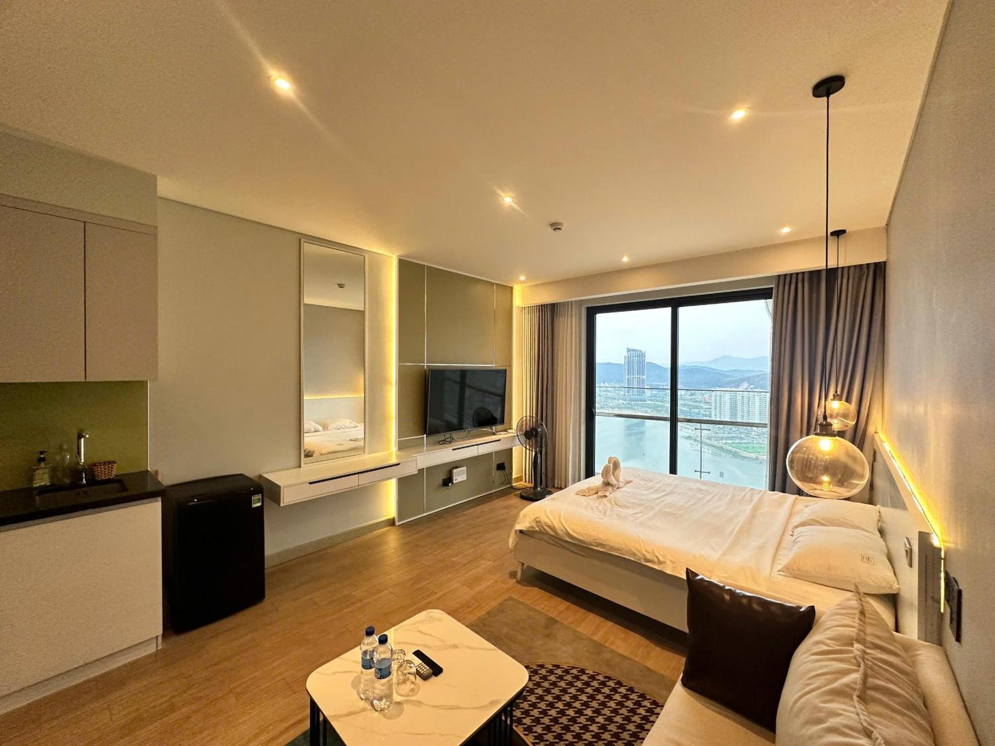 Comzy Ha Long Homestay Exterior foto